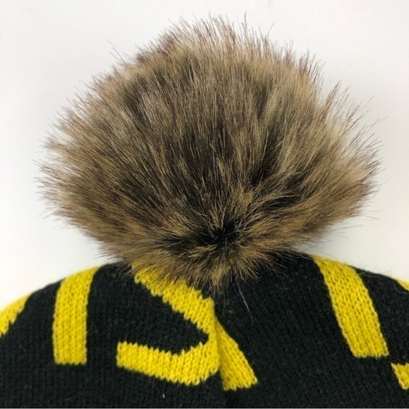 NOBIS NEW ski hat with tags knit beanie Macgyver knit toque - Picture 3 of 6